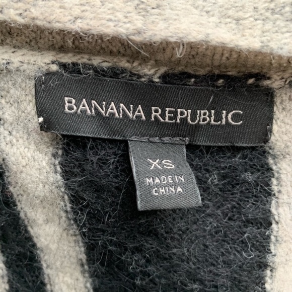 Banana Republic // Tan, Black Striped Wool Vest XS PM - Picture 7 of 8